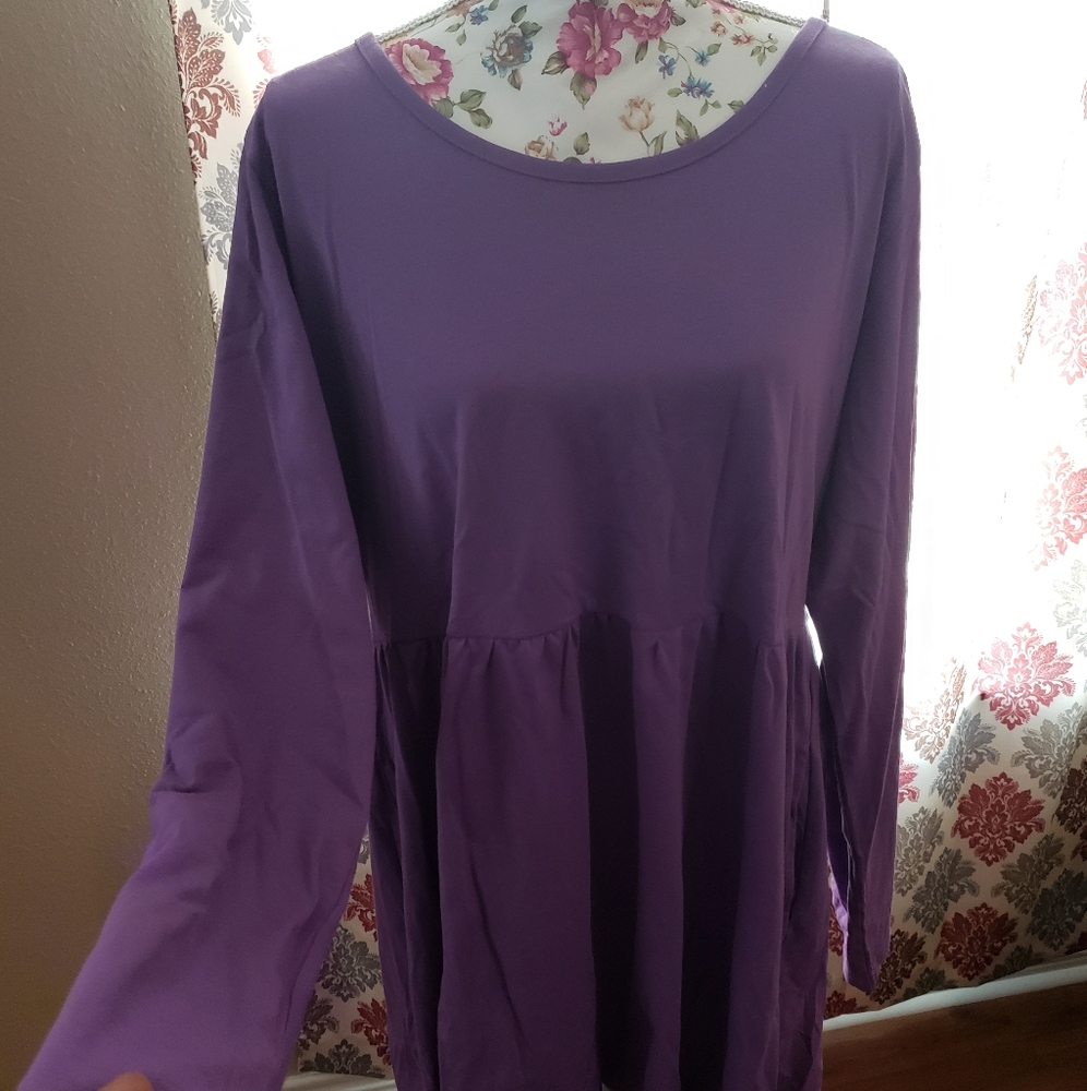 Plus Size Tunic - Picture 2 of 2